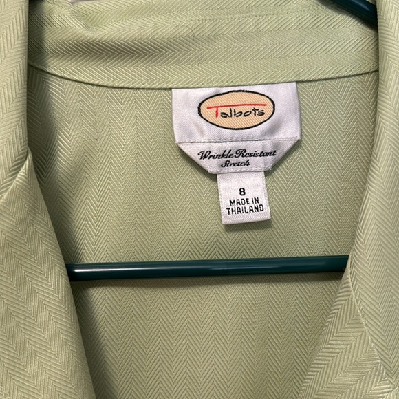 Talbots wrinkle resistance stretch blouse size 8 green - Picture 2 of 5